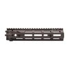 Daniel Defense RIS III Rail gir økt nøyaktighet med en free-floating design, lett aluminiums konstruksjon, 7 M-LOK festepunkter og integrerte QD fester.
