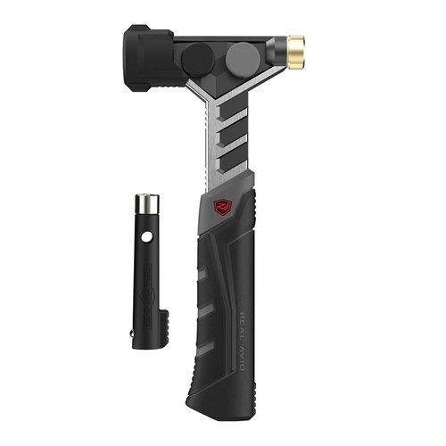 ARMORER'S MASTER HAMMER™ har utskiftbare hoder for presise oppgaver, ergonomisk håndtak for komfort, og er lett og godt balansert for enkel bruk.