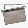 DAKA Waterproof Window Pouch har 100% vanntett YKK-glidelås, robust konstruksjon og gjennomsiktig vindu for enkel identifisering av innhold.