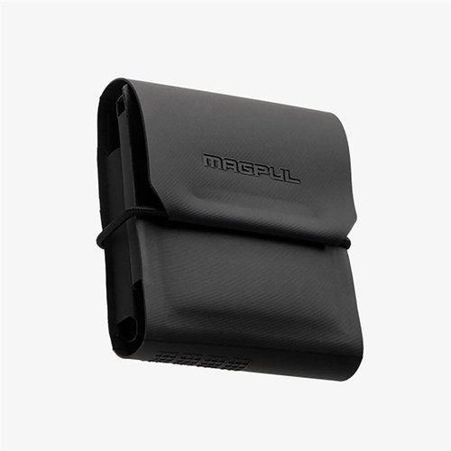 DAKA Ammo Sleeve gir jegere en kompakt og sikker måte å oppbevare opptil 10 patroner på, med stille, robust DAKA-materiale og praktisk design.
