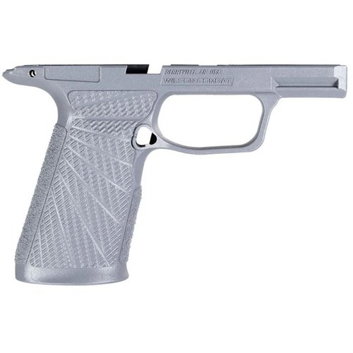 Oppgrader din SIG-SAUER P365 XMacro med Wilson Combat gripmodul; forbedret grep, bedre rekylkontroll og ergonomisk design for optimal skjult bæring.