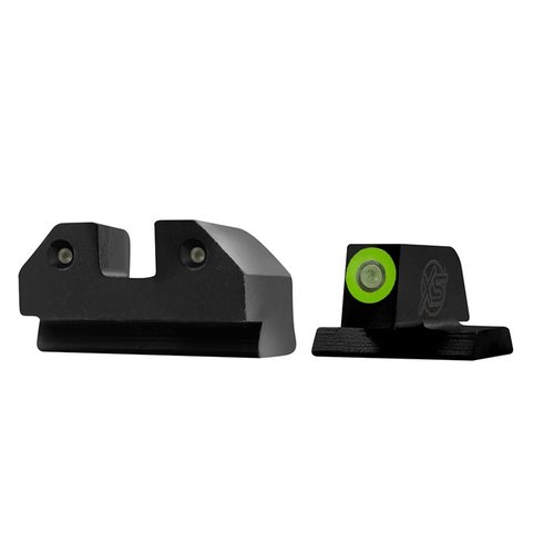 XS R3D Night Sights gir en klar 3-dot tritium sikteopplevelse, med høy kontrast og lysstyrke for presis skyting i både lyst og svakt lys.