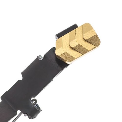 Oppgrader din Glock med den CNC-maskinerte Extended Slide Release, laget av 6061 Aluminium, som gir bedre grep og enklere manipulering.