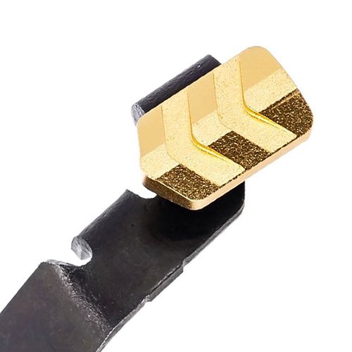 Oppgrader din Glock med TYRANT CNCs Extended Slide Release, laget av 6061 aluminium, som gir bedre grep og enkel betjening for både skjult bæring og konkurranse.