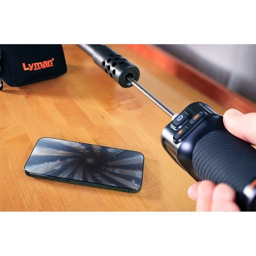 BORECAM PRO 2.0 er en trådløs borescope med WiFi, 1920 x 1080 oppløsning, 26” lang stang, og en brukervennlig app for iOS og Android for enkel bilde- og videolagring.
