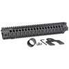 AR-15 Combat Rail T-Series 14" håndguard tilbyr en robust 6061 aluminiumskonstruksjon, høy kvalitet MIL-STD 1913 Picatinny-skinner og livstidsgaranti.