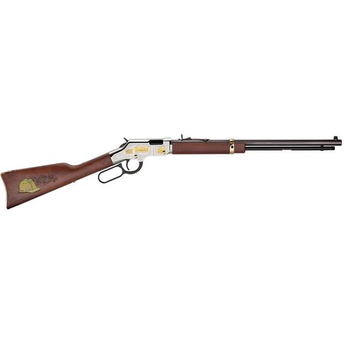 Henry Repeating Arms Golden Boy .22LR er en lever action rifle med 20" blued steel løp, nikkelbelagt receiver og detaljerte graveringer som hedrer byggebransjen.
