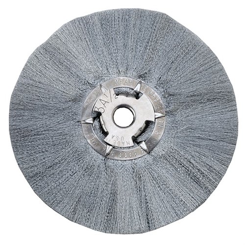RIEHL matte- og cardinghjul med 1/2" arbor gir en myk, effektiv rengjøring ved 500-600 RPM, perfekt for rust og hot water bluing.