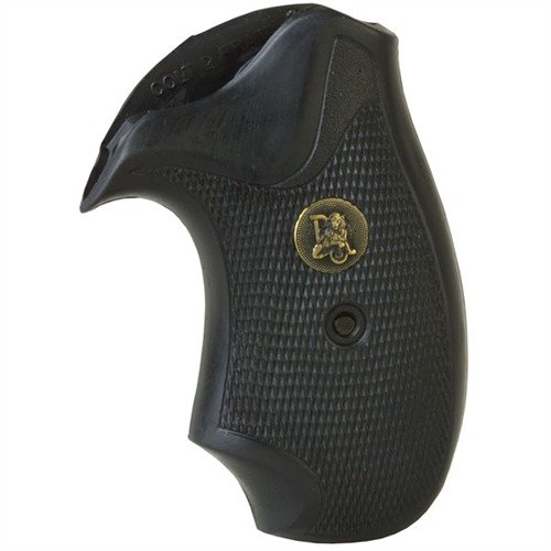 PACHMAYR COMPAC GRIPS gir et sikkert grep under alle forhold med neopren gummi som absorberer rekyl og gir et fast grep, både vått og tørt.