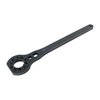 AR-15/M16 Barrel Nut Wrench gir solid konstruksjon med 3/8" tykk 1018 stål, 10" håndtak for enkel installasjon og fjerning av løpet, samt gassrørjustering.