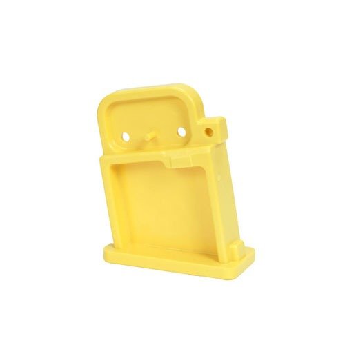 Denne lyse gule AR-15 Magazine Safety Block gjør alle AR-15-modeller sikre ved å låse seg i magasinbrønnen og gir synlig indikasjon på en sikker våpen.