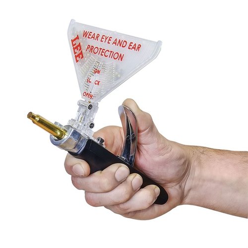 Lee Auto-Prime XR håndprimingverktøy har ergonomisk design, patentert hevepinne for sikker primerhåndtering og passer til alle primermerker.