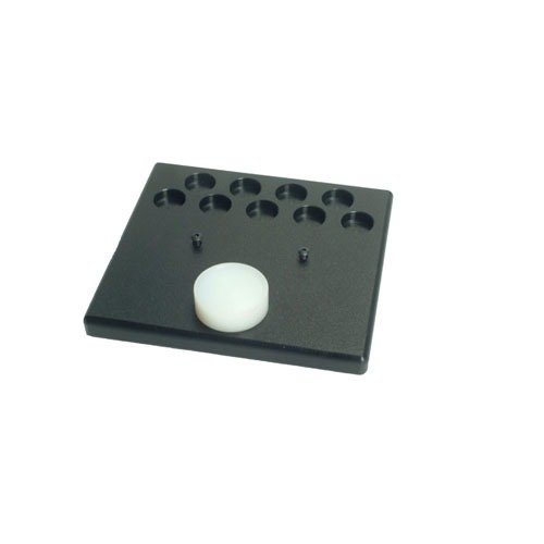 SINCLAIR TRIMMER PLATFORM gir en stabil monteringsbase for L.E. Wilson trimmer, med plass til 9 case holders og en tapping block for enkel bruk.