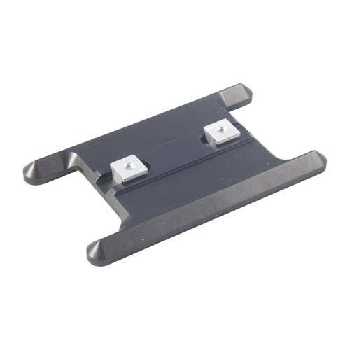 Sinclair forend adapter gir en bred, stabil overflate for presisjonsskyting, med anodisert aluminium og smidige løpere for kontrollert rekyl.