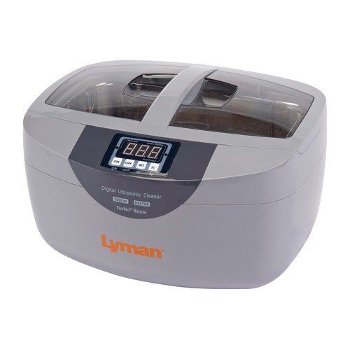Lyman Turbo Sonic rengjøringsmaskin renser effektivt med varme og ultrasoniske bølger, og fjerner selv det vanskeligste karbonet på 10 minutter.