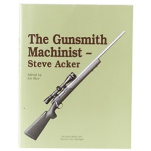 Oppdag "THE GUNSMITH MACHINIST - VOLUME I" av Steve Acker, en omfattende samling av artikler med nyttige tips og triks for alle aspekter av gunsmithing.