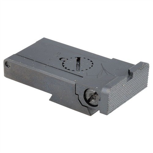 RUGER® MK II™ TL 2000 bakre sikte gir presis justering for vind og høyde, med en antirefleks bakplate for bedre siktebilde, uten behov for tilpasning.