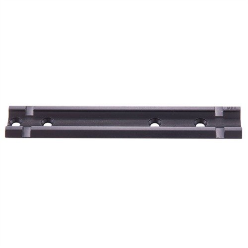 Weaver Top Mount Base gir mulighet til å montere forskjellige optikker på Benelli hagler, med to tverrsnitt for optimal ringavstand og lav profil.