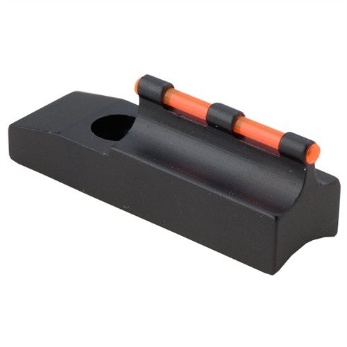 FIRE SIGHT RAMP i solid CNC-maskinert aluminium gir et klart siktebilde med en lys rød fiberoptisk stang, perfekt for høy synlighet i krevende forhold.