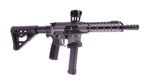 Schmeisser AR15 SF4 Dynamic PCC er en lett og balansert konkurranserifle med justerbar stokk, Kynshot hydraulisk buffersystem og ny match compensator.
