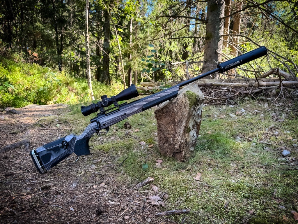 NJFF Komplett Riflepakke - Howa At-One